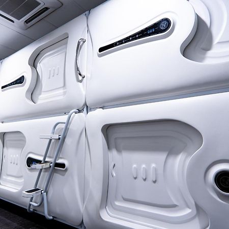 Capsule Inn Kota Kinabalu Eksteriør bilde