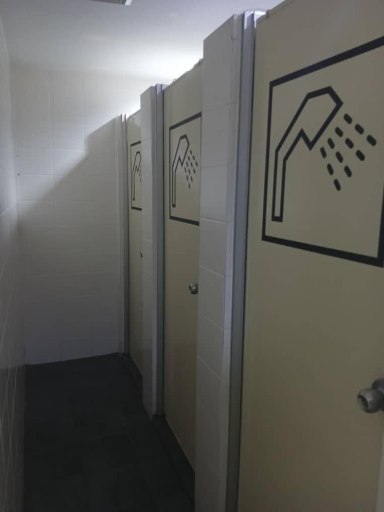 Capsule Inn Kota Kinabalu Eksteriør bilde