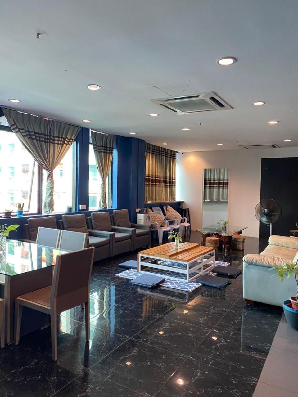 Capsule Inn Kota Kinabalu Eksteriør bilde